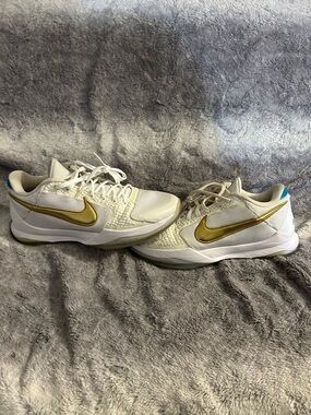 Nike Kobe Zoom 5 Protro x Undefeated Unlucky 13 What If Pack Size 10 Euc
